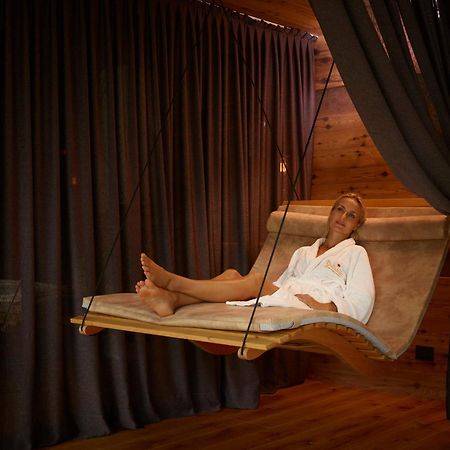 Hotel Shandranj Тезеро Екстериор снимка