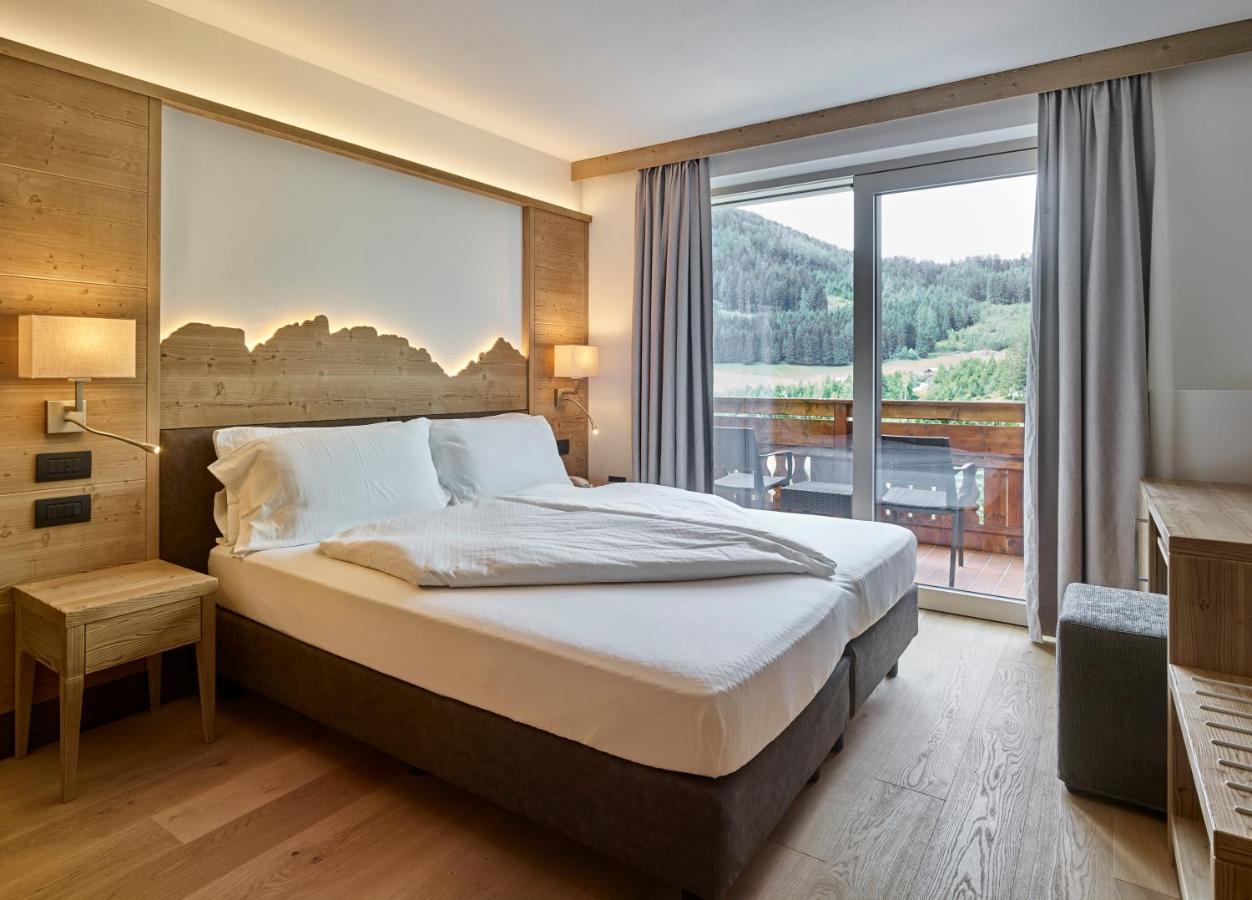 Hotel Shandranj Тезеро Екстериор снимка