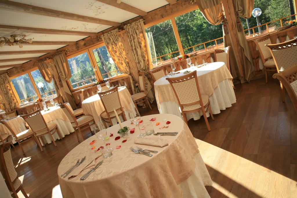 Hotel Shandranj Тезеро Екстериор снимка