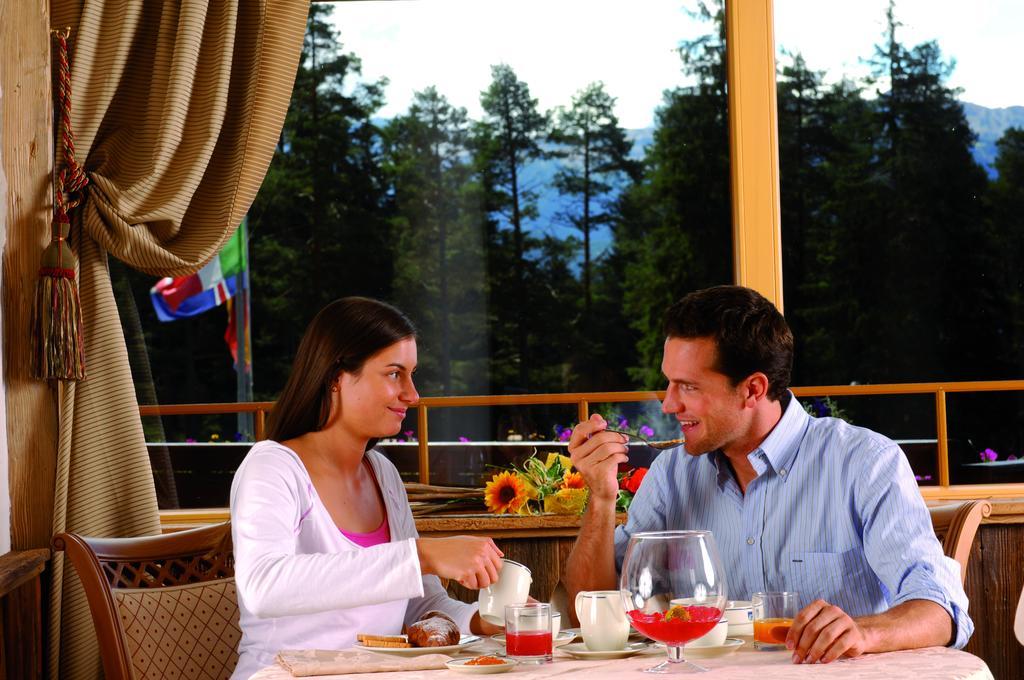 Hotel Shandranj Тезеро Екстериор снимка