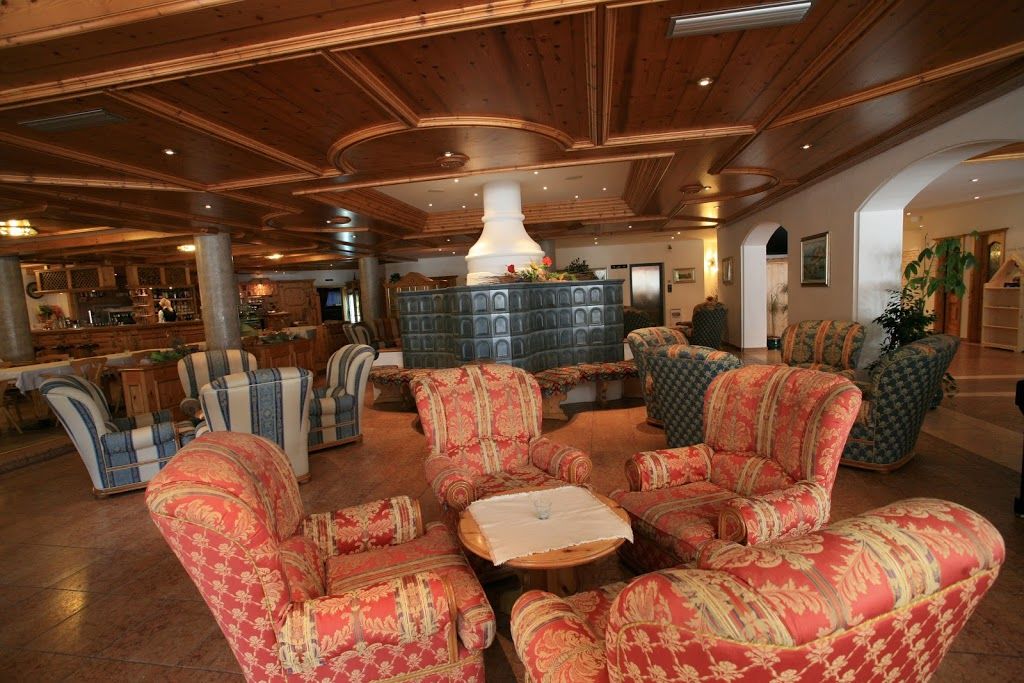Hotel Shandranj Тезеро Екстериор снимка